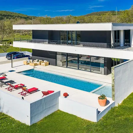 Villa Luxury She For 6 People With 61 M2 Private Pool, Playground & Activities On-side For Adults And Kids Sterna
