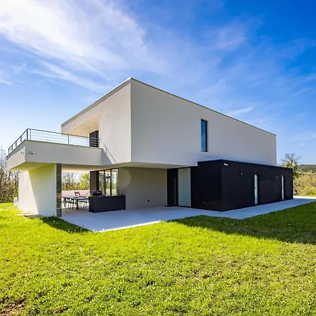 Villa Luxury She For 6 People With 61 M2 Private Pool, Playground & Activities On-side For Adults And Kids Sterna