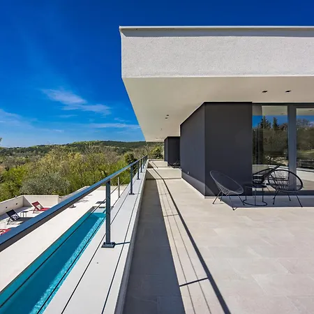 Luxury She For 6 People With 61 M2 Private Pool, Playground & Activities On-side For Adults And Kids Villa