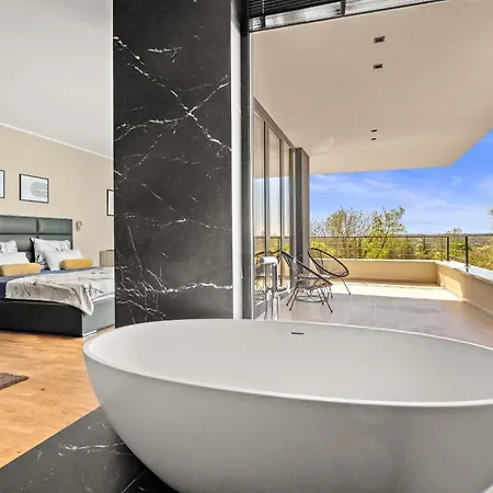 Luxury She For 6 People With 61 M2 Private Pool, Playground & Activities On-side For Adults And Kids *