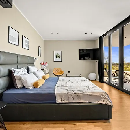 Luxury She For 6 People With 61 M2 Private Pool, Playground & Activities On-side For Adults And Kids Villa